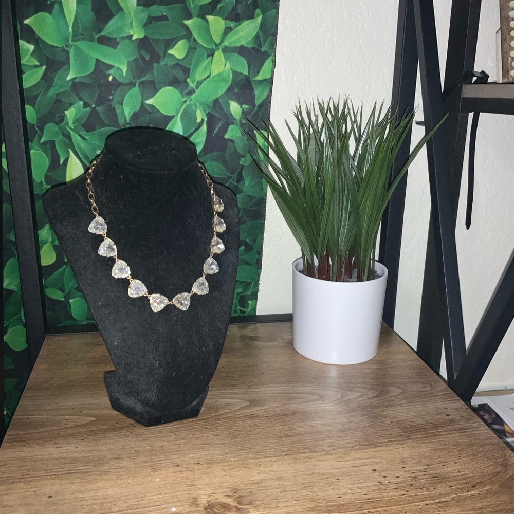 Women’s necklace x2